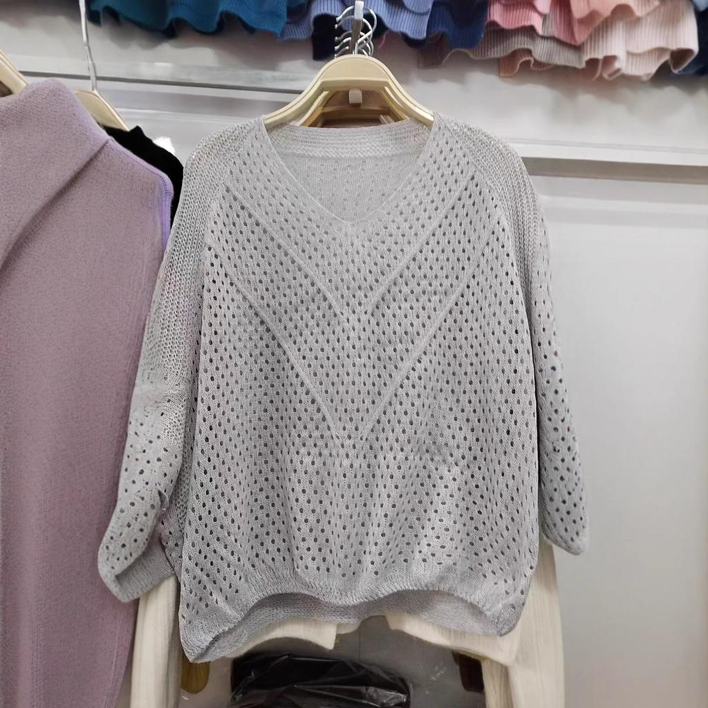 Summer V-neck Seven-point Bat-sleeved Hollow Blouse Women's TK Popular Loose and Thin Outer Top Knitted Sweater