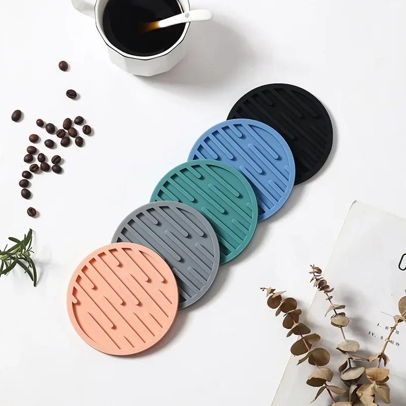 10cm Non-slip Soft Rubber Kitchen Coaster Thick Silicone Coaster Round Heat-resistant Coffee Beverage Water Insulation Mat