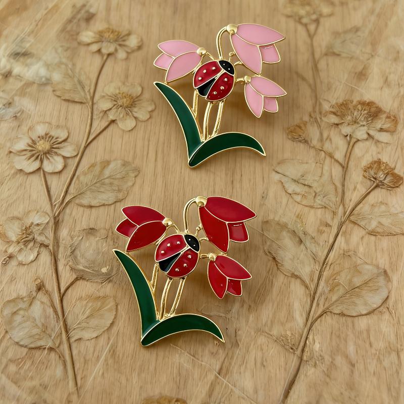 Flower Animal Bee Brooch Shirt Dress Pin Women Clothing Coat Accessries Gifts