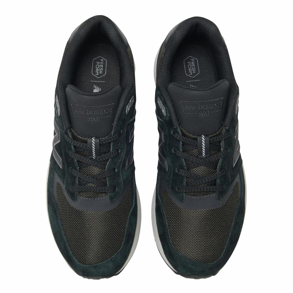 New Balance MW880
