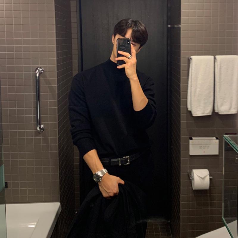 Мужской свитер свободного покроя на осень/зиму — высокий воротник, однотонный, длинный рукав