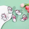 Европейский и американский мультяшный милый котенок Мари с розовым эмалевым бантом, значок-брошь из сплава