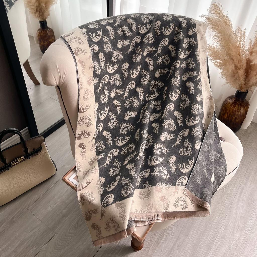 Short Fringed Feathers Simple Elegant Fashion Women Imitation Cashmere Warm Scarf Air Conditioner Shawl Scarf