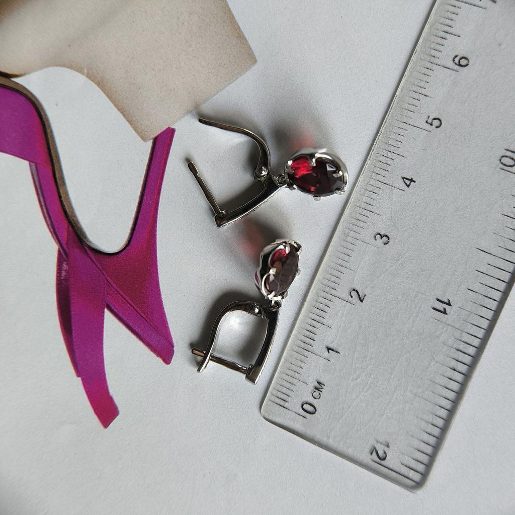 Серебряные серьги с искусственным гранатом nano 3.92ct, фианитами (60002164)