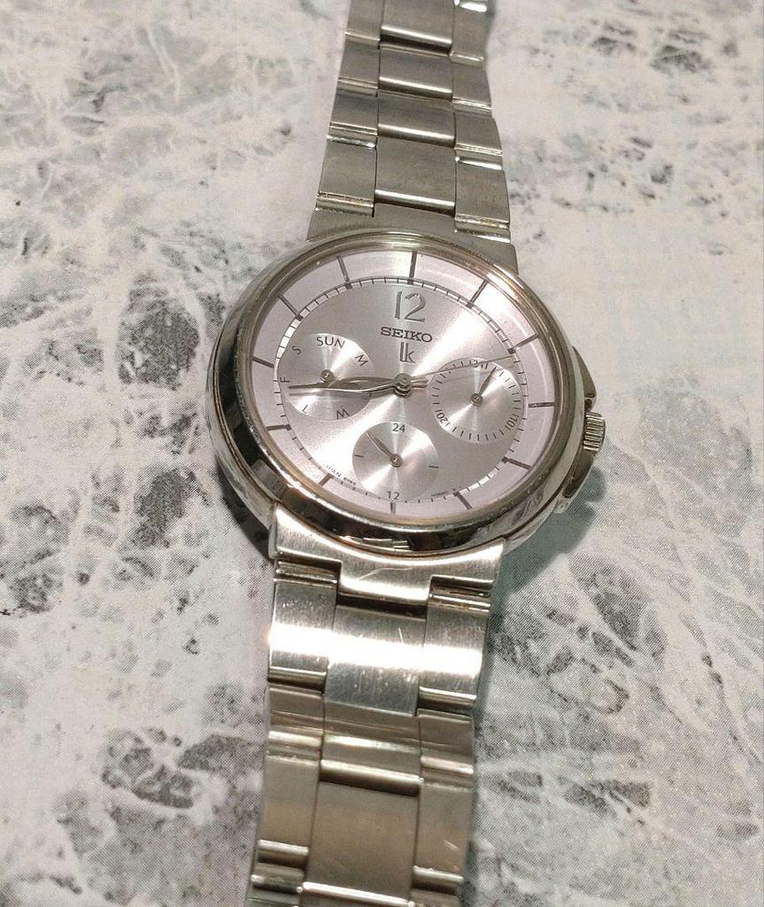 [Б/У] SEIKO Серебряные Аналоговые Часы 091536 LUKIA