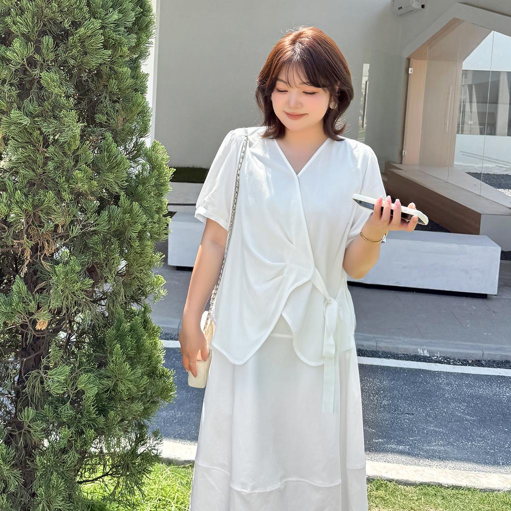 Large size women's French V-neck front shoulder chiffon shirt 2026 summer strap waist irregular top 214424