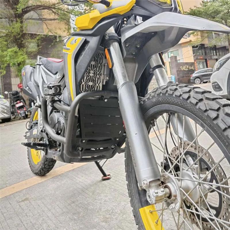 NEW-Motorcycle Engine Cover Fan Protector Crap Flap Radiator Guard Parts For Loncin VOGE 300 Rally 300 GY RALLY300