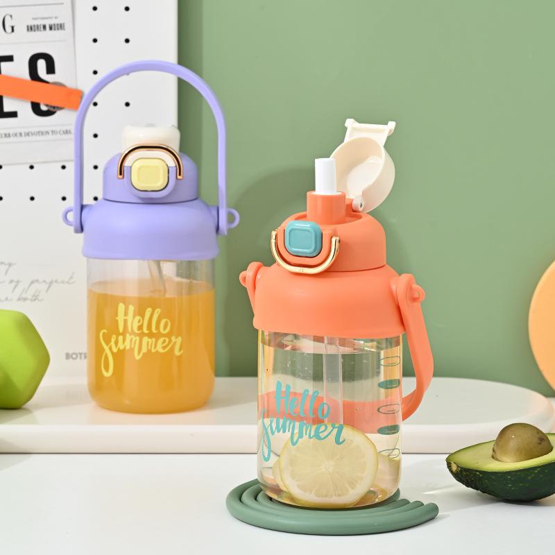 Спортивная бутылка большой емкости с портативной ручкой для занятий спортом на открытом воздухе, ПК, пластиковая чашка для воды, красивая чашка для фитнеса для мужчин и женщин с соломинкой