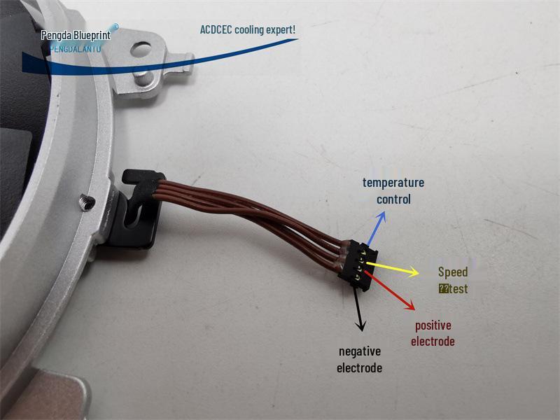 Совершенно новый кулер для видеокарты 12 В с ШИМ, двойным шарикоподшипником и высоким воздушным потоком (Модель DAPA0815B2UP004)