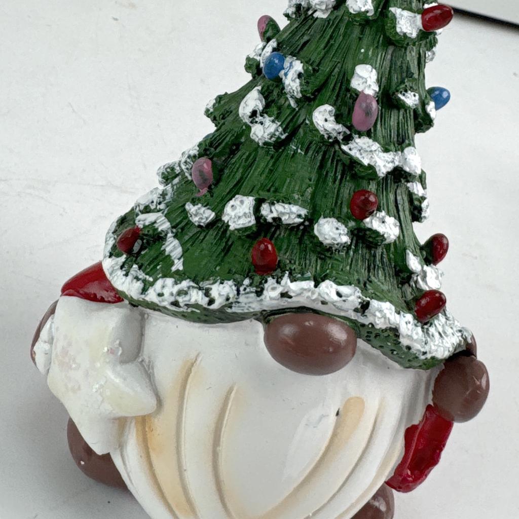 Christmas Tree Gnome Statues Home Decor Resin Figurines for Living Room Desktop Ornament Christmas Decoration Crafts Gift