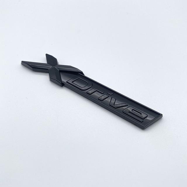 Новые хромированные черные буквы Fender с буквами SDrive XDrive EDrive для BMW 3 4 5 6 7 8 серии X3 X4 X5 X6 Z4 GT, наклейка с логотипом на багажник автомобиля