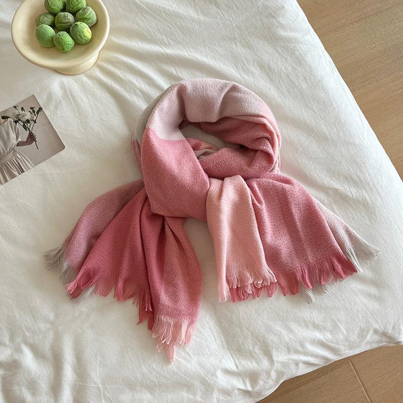 2024 Warm and Comfortable Checkered Imitation Cashmere Scarf for Women
