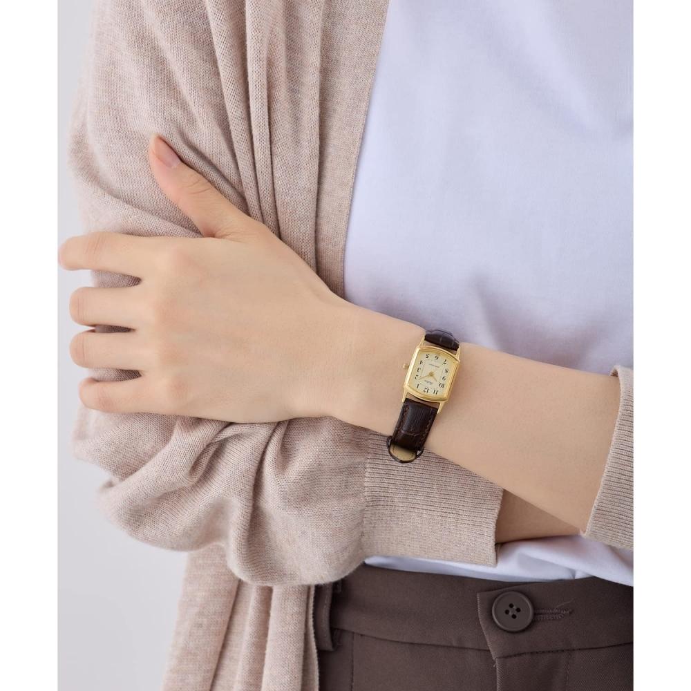 [Citizen Q&Q] Watch Analog Waterproof Leather Strap QA69-103 Women's Gold