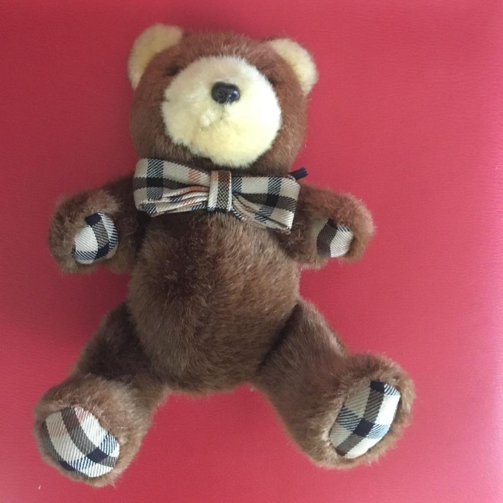 [USED] 4 teddy bears