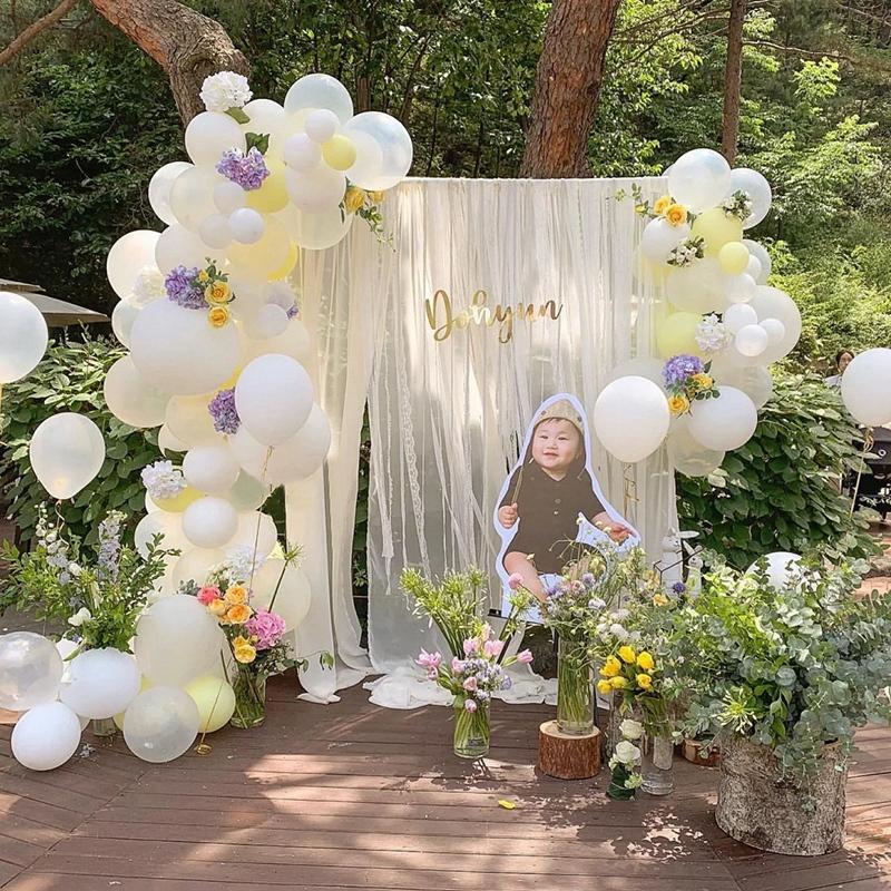 Tulle Curtain White Background Roller Curtain Wedding Party Arch Drape Hotel Banquet Outdoor Activities Decorative Valance Drape