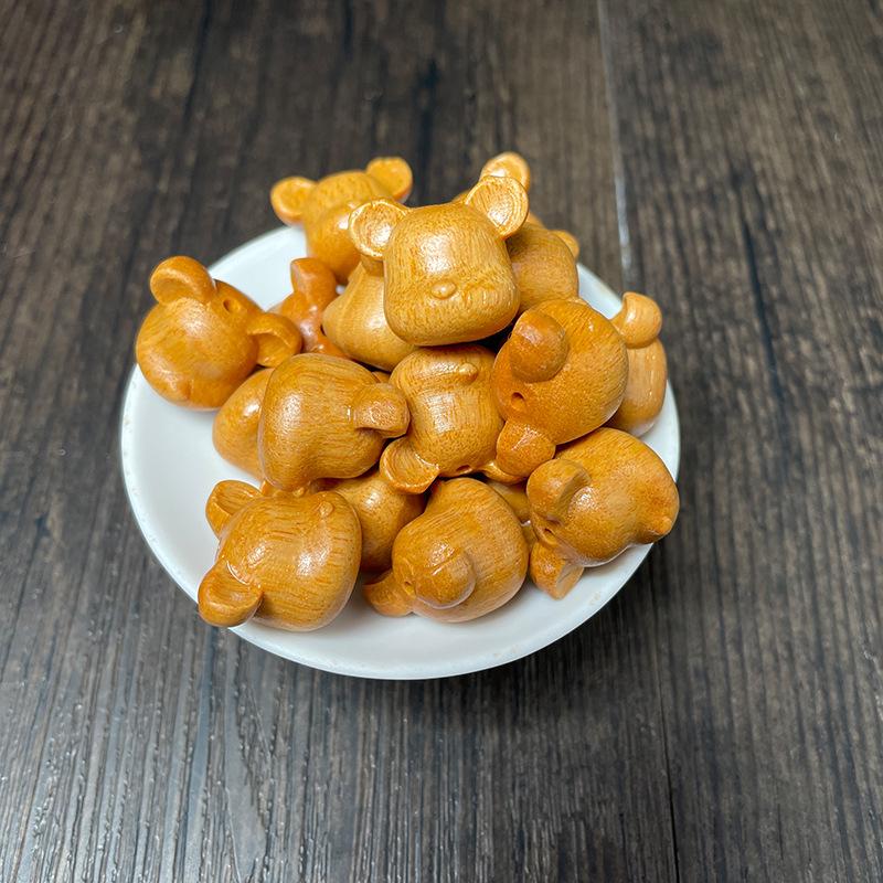Xinshan Carved Sandalwood Beads and Phone Pendant Accessories