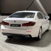 1:18 BMW 530Li Большой Роскошный Сплав Автомобиль Литые Модели и Игрушечные Транспортные Средства Модель Автомобиля Игрушки Для Детей Коллекционные Хобби Подарки На День Рождения Мальчики
