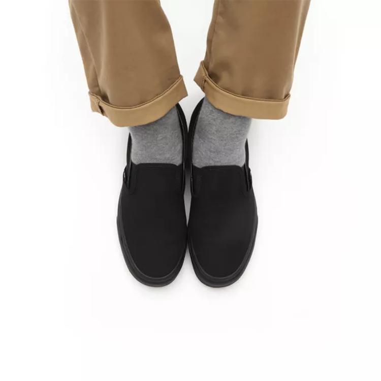Vans Classic Slip-On Black Unisex Sneakers VN000EYEBKA