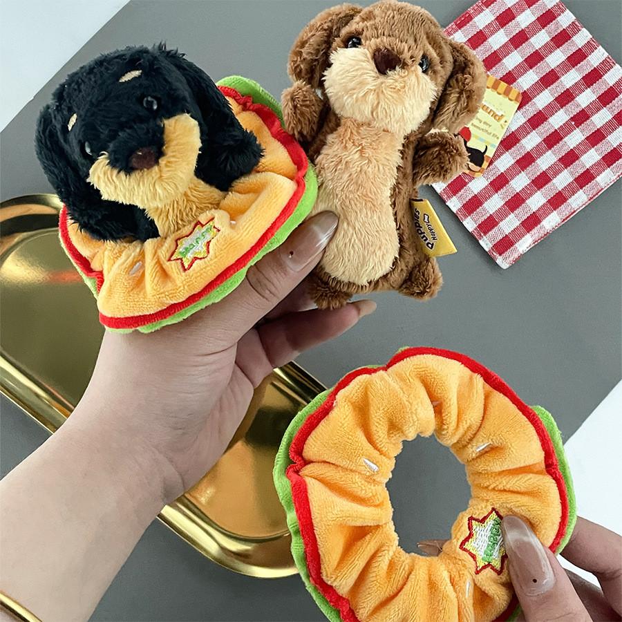 Cute Dachshund Plushie Keyring With Fun Hamburger Band Short Plush Toy For Children