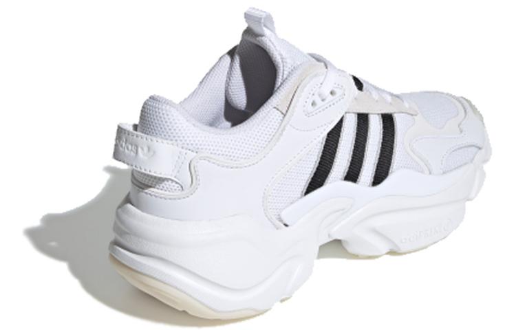 adidas Женские кроссовки Magmur Runner 'Footwear White' Женские EE5139