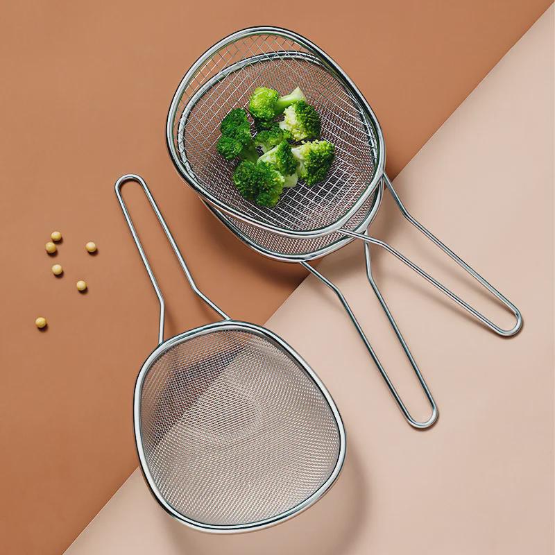 Japanese Stainless Steel Mesh Colander Spoon for Noodles, Dumplings, and Hot Pot