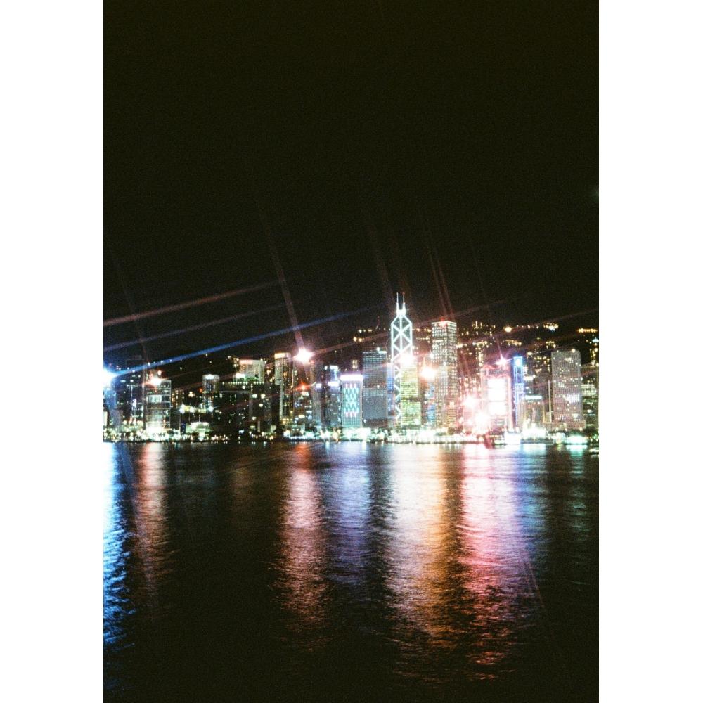 Kodak Комплект полукадровой пленочной камеры EKTAR H35N с рулонной пленкой Kodak Ultramax 24EXP (Полосатый зеленый)