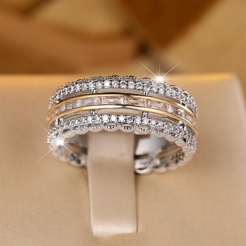 Exquisite Hollow Design Zircon Engagement Rings for Women Elegant Two Tone Style Finger Ring Party Jewelry Accessories