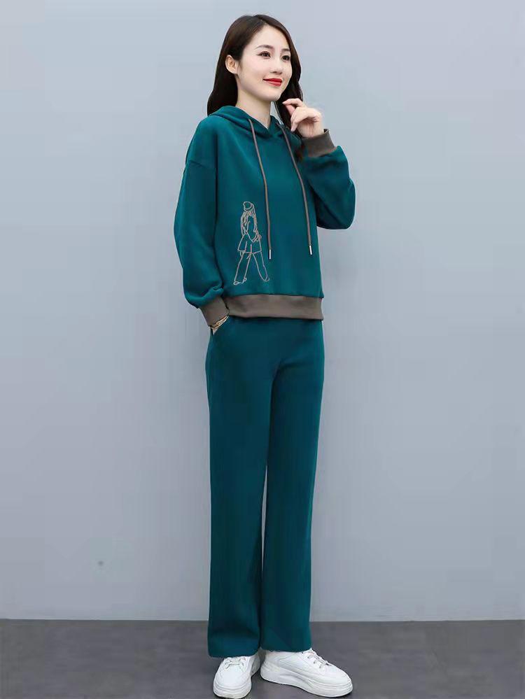 Спортивный костюм-тройка 2025 Весна-Осень, Свободный крой, Стройнящий, Повседневный – Модный, Омолаживающий и Трендовый