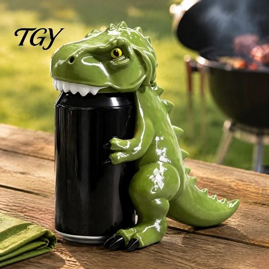 Atmosphere Desk Ornament Dinosaur Can Cover, Cute Animal Soda Holder for 375ml Cans, Cover Plastic Drink Stand Desk, Fun Party Home Bar Decor