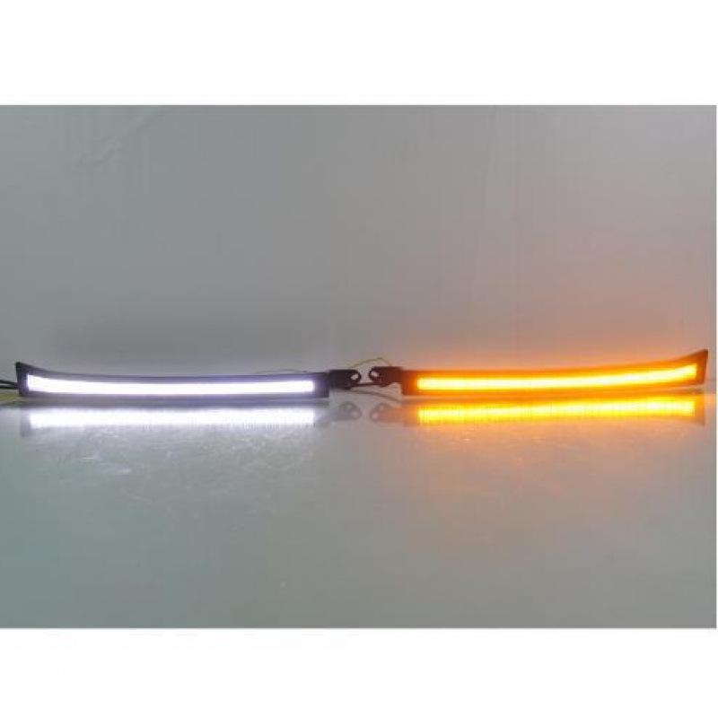 Декоративная накладка на фары с ДХО для Toyota Land Cruiser 4500/4700 LC100 (07-Год)