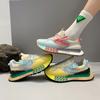 2024 Новая весенняя обувь для пап на толстой подошве, сетчатая дышащая студенческая спортивная обувь для отдыха, женская повседневная спортивная обувь