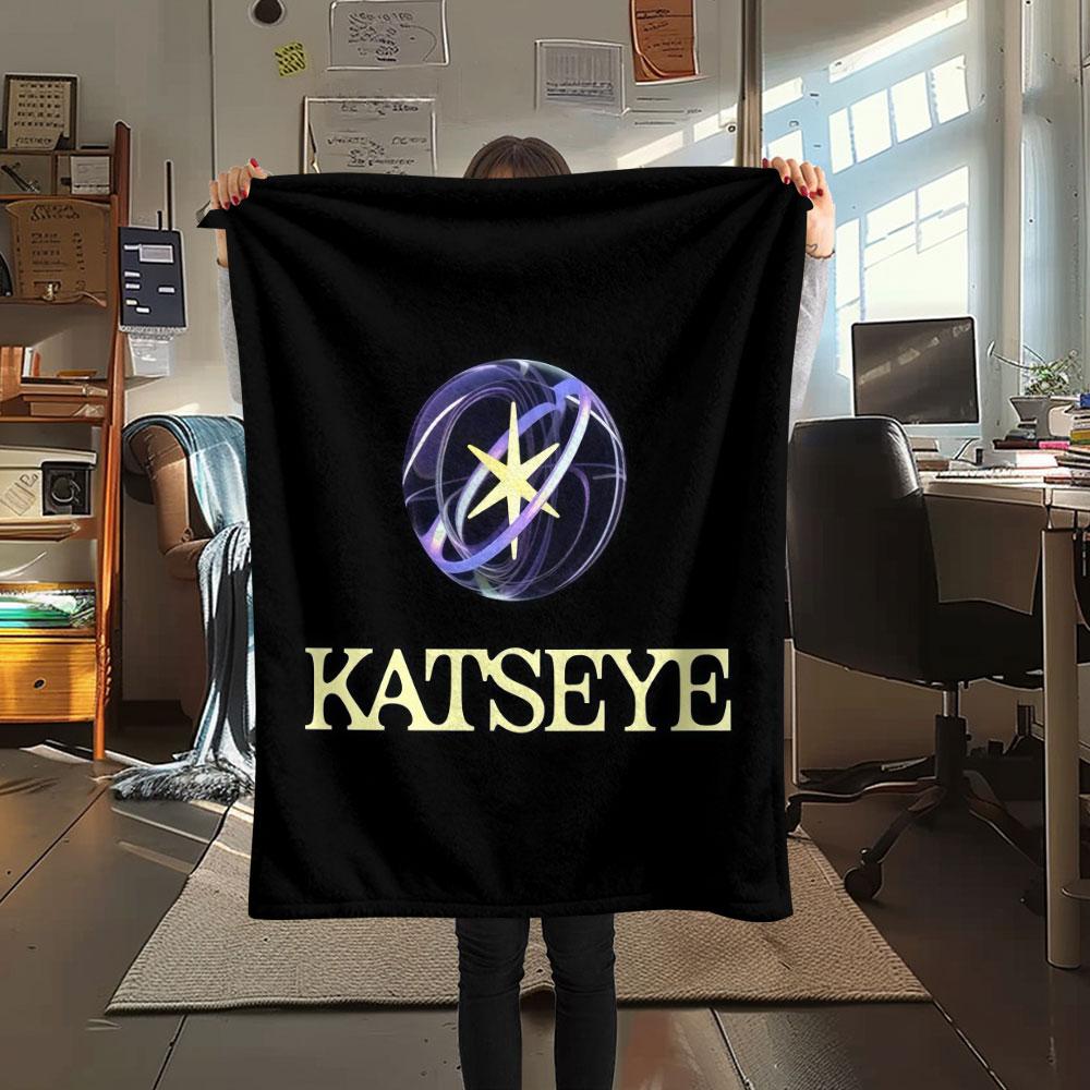KATSEYE Printed Flannel Blanket, soft throw for bedroom sofa, washable, Christmas present, great gift.