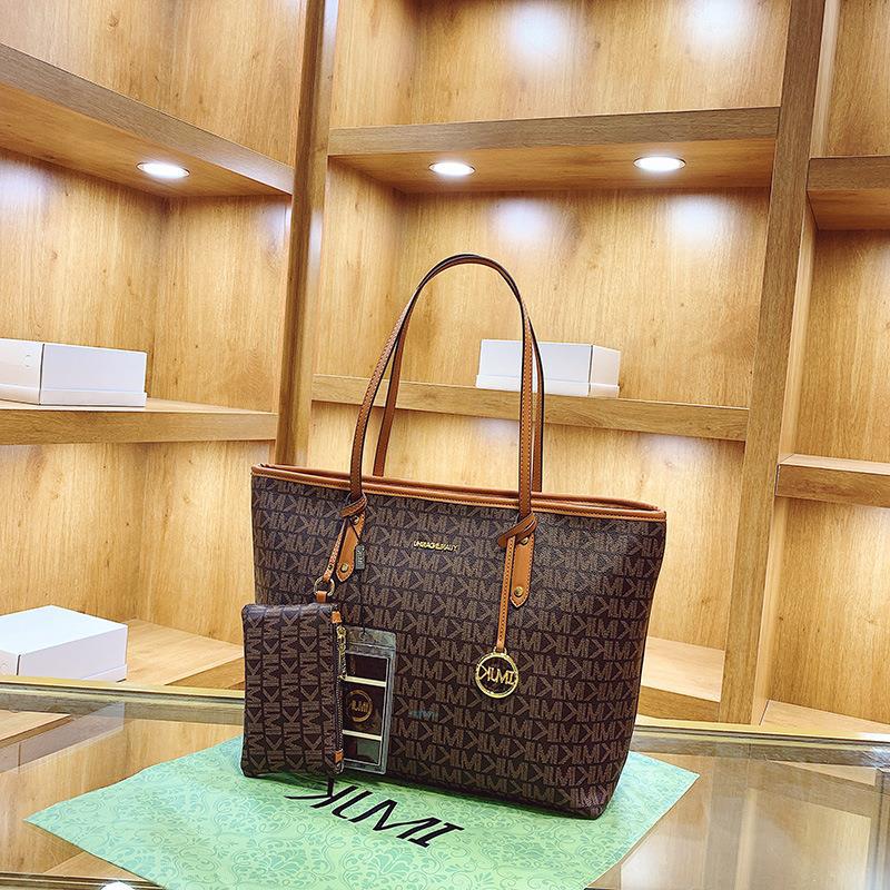 Ladys Commuter Letter Handbag Casual Large Capacity Girls Shoulder Mother Bag Shopping Bag High-grade Texture Classic Hundred PU