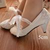 Fashion White Lace-Up Flower Wedding Bridal Shoes Design Pearl Spike Heels Pumps Women Round Toe Platform High Heels Luxury Prom Shoes