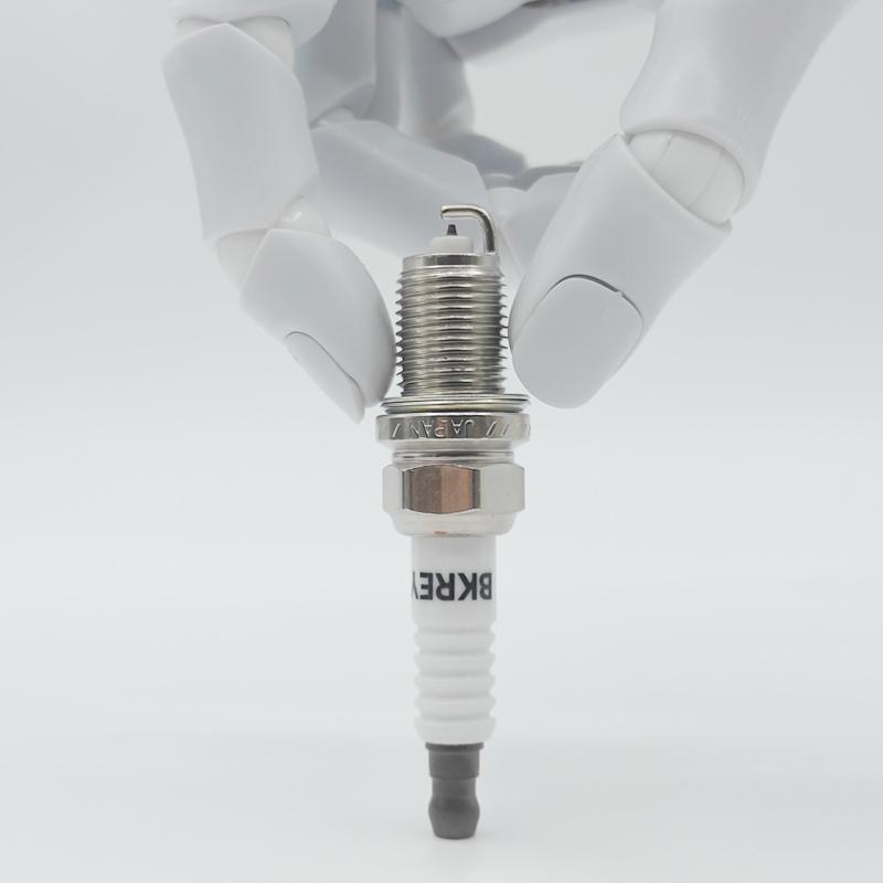 4/20 шт. 7700500168 Свеча зажигания для Renault Clio II 1998 Kangoo 1997 1.0/1.2/1.4/1.6L Laguna I 1.6L 1997-2001 Для BKREY3QU 77168