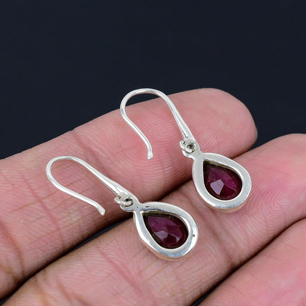 Серьги с натуральными рубиновыми драгоценными камнями, стерлинговое серебро 925 пробы, каплевидная форма, драгоценный камень, серьги-капли ручной работы, висячие серьги, подарок на день Святого Валентина для женщин и девочек