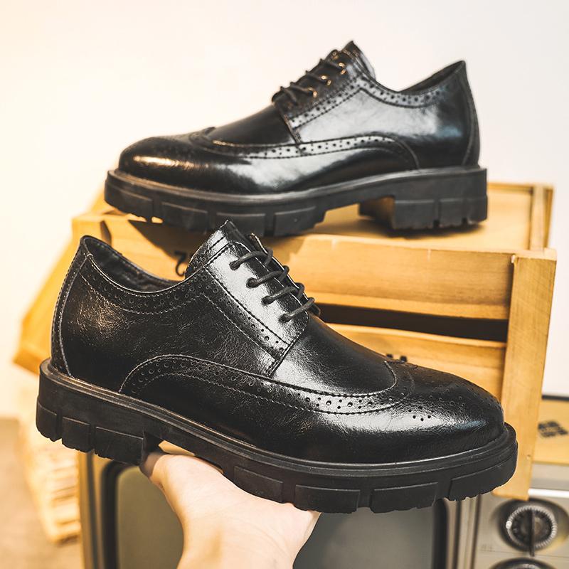 Модный итальянский бренд Мужские броги Классические черные Мужские деловые повседневные туфли На толстой подошве Нарядные туфли Универсальные банкетные костюмы