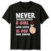Просто Девушка, Которая Любит K-Pop Пальцевое Сердце Футболка Kpop Мерч Подарок для Девочек