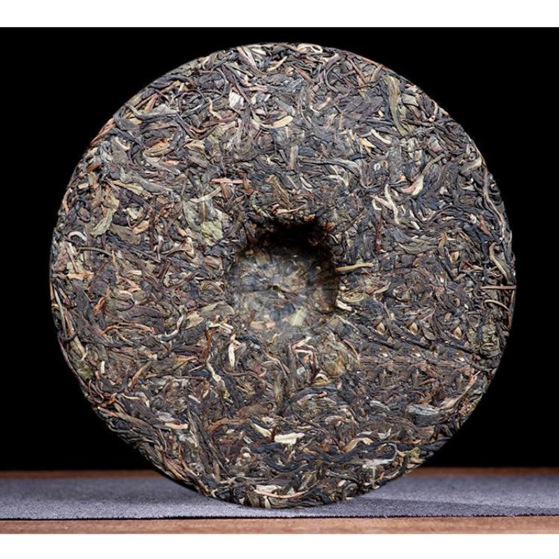 Чайное дерево King Puerh Чай сырой чай Menghai Brown Mountain Seven Son Cake Чай 357г