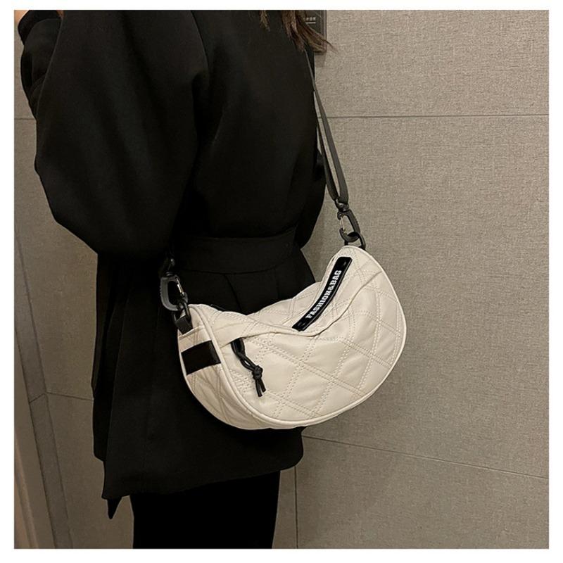 Новая коллекция осень-зима 2023 года: женская сумка через плечо с большой вместимостью, высококачественный дизайн, нишевый дизайн, сумка-седловидная сумка на одно плечо