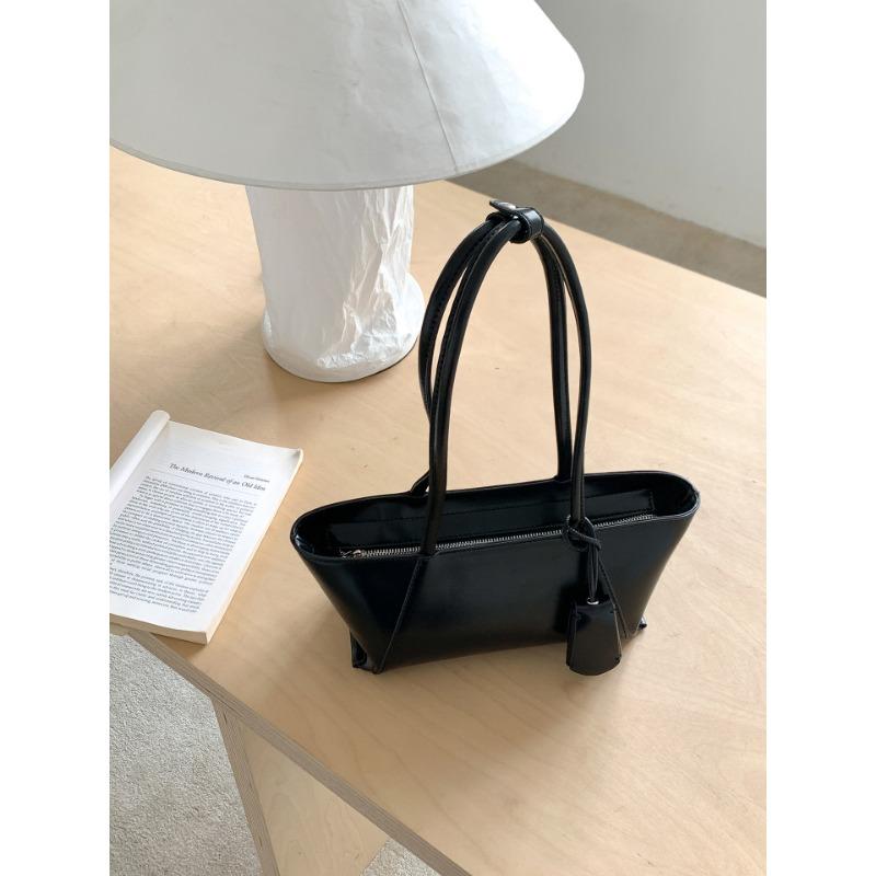 Portable Tote Bag Women's New Large-capacity Shoulder Bag Fashionable Versatile Commuter Bag Women's High Sense