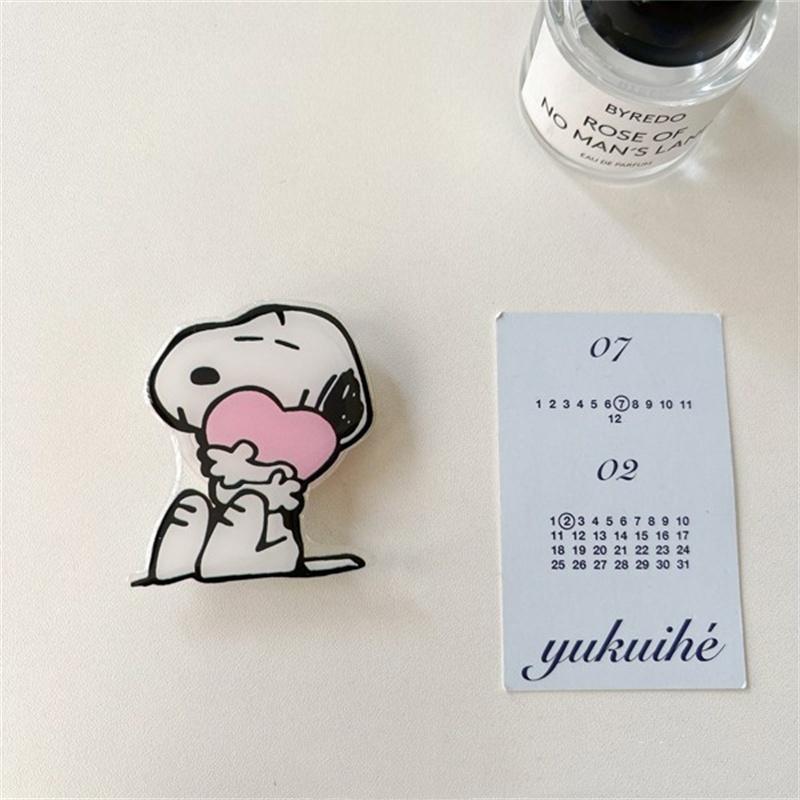 Cute Comic Snoopy peanut Charlie holder Phone case For iPhone 15 16 14 13 12 11 Funny Cartoon Snoopy Phone Universal Bracket