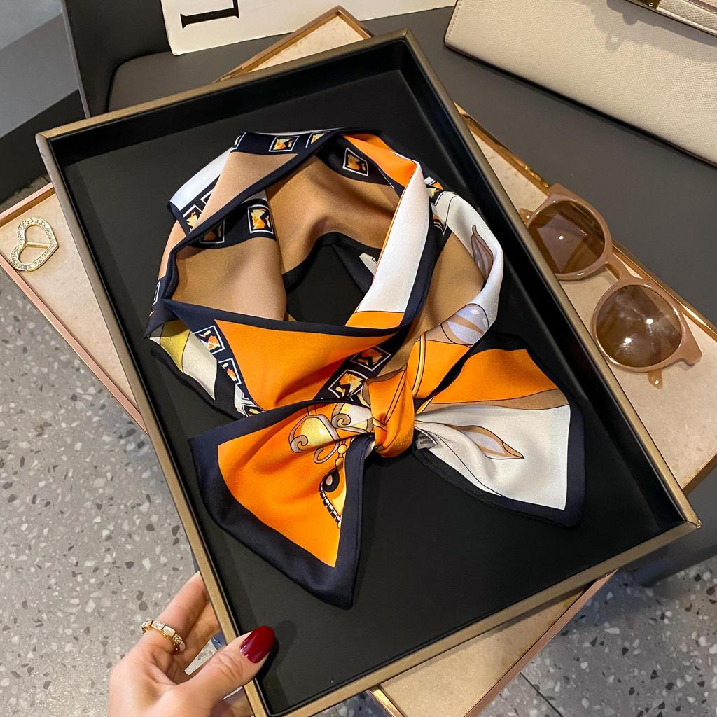 Long silk scarf women's new scarf versatile autumn and winter foreign style fashion matching shirt tied bag square scarf scarf