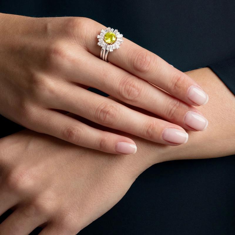 Swarovski Солнечная Ромашка Набор из Трех Предметов Кольцо с Родиевым Покрытием Женское 5482498