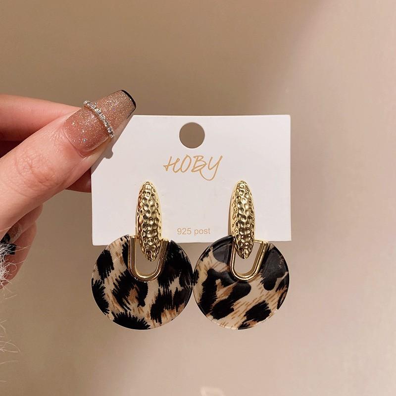 Акриловые геометрические серьги с ощущением роскоши, нишевой индивидуальности, модные серьги, европейские и американские минималистичные серьги