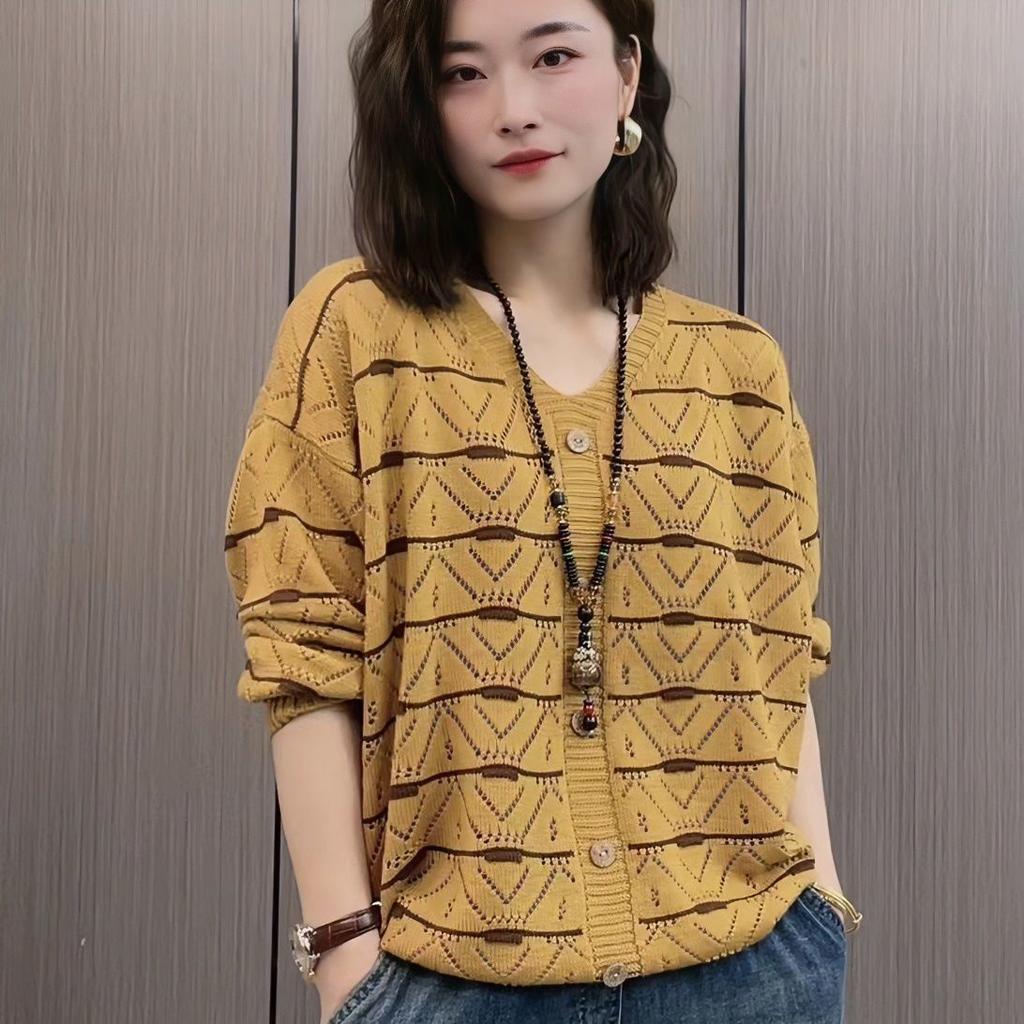 Женская свободная повседневная трикотажная рубашка с V-образным вырезом на весну и лето, персонализированные дышащие топы с вырезами