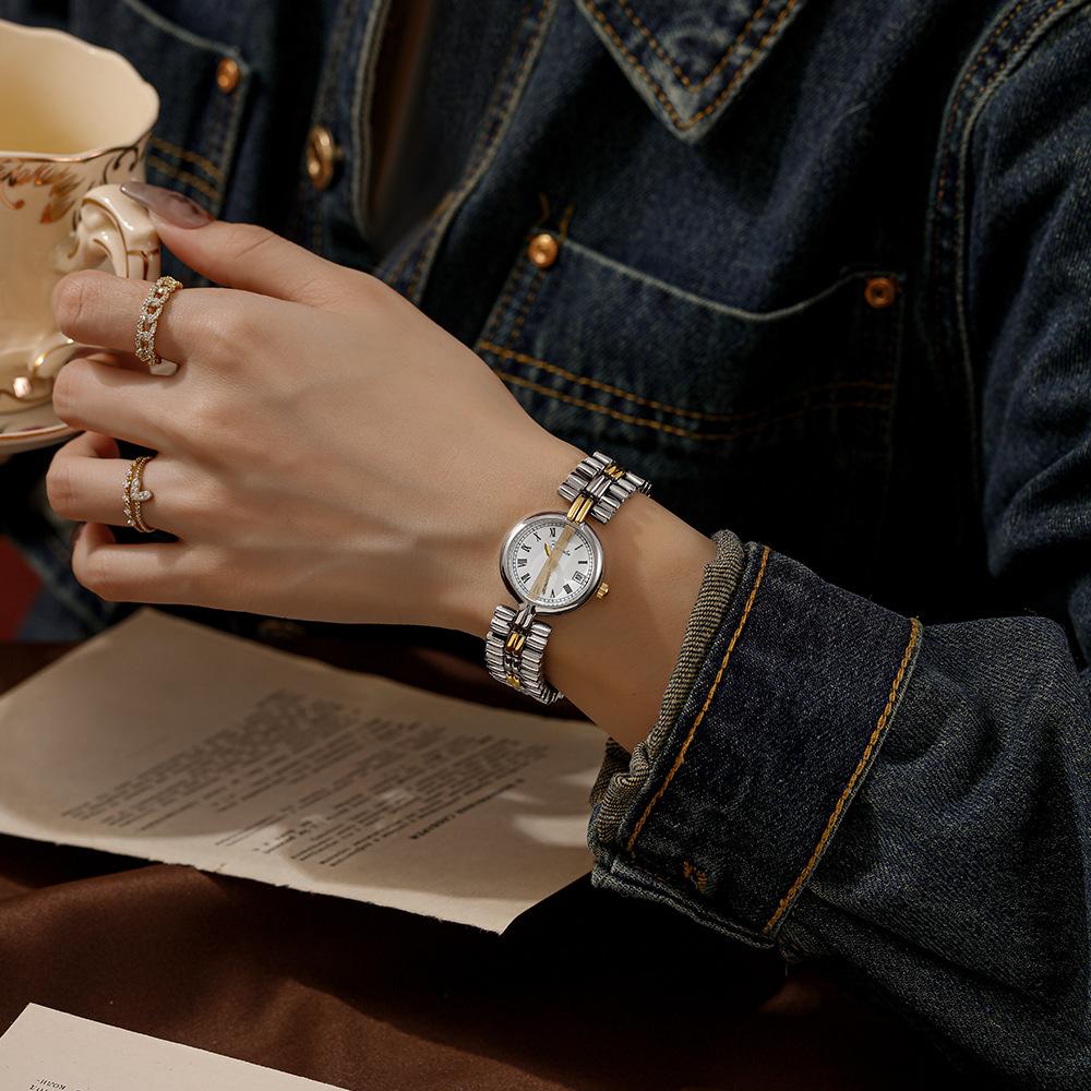 Новые легкие роскошные часы в средневековом стиле, простые маленькие круглые часы с римской шкалой и стальным ремешком, женские часы с темпераментом