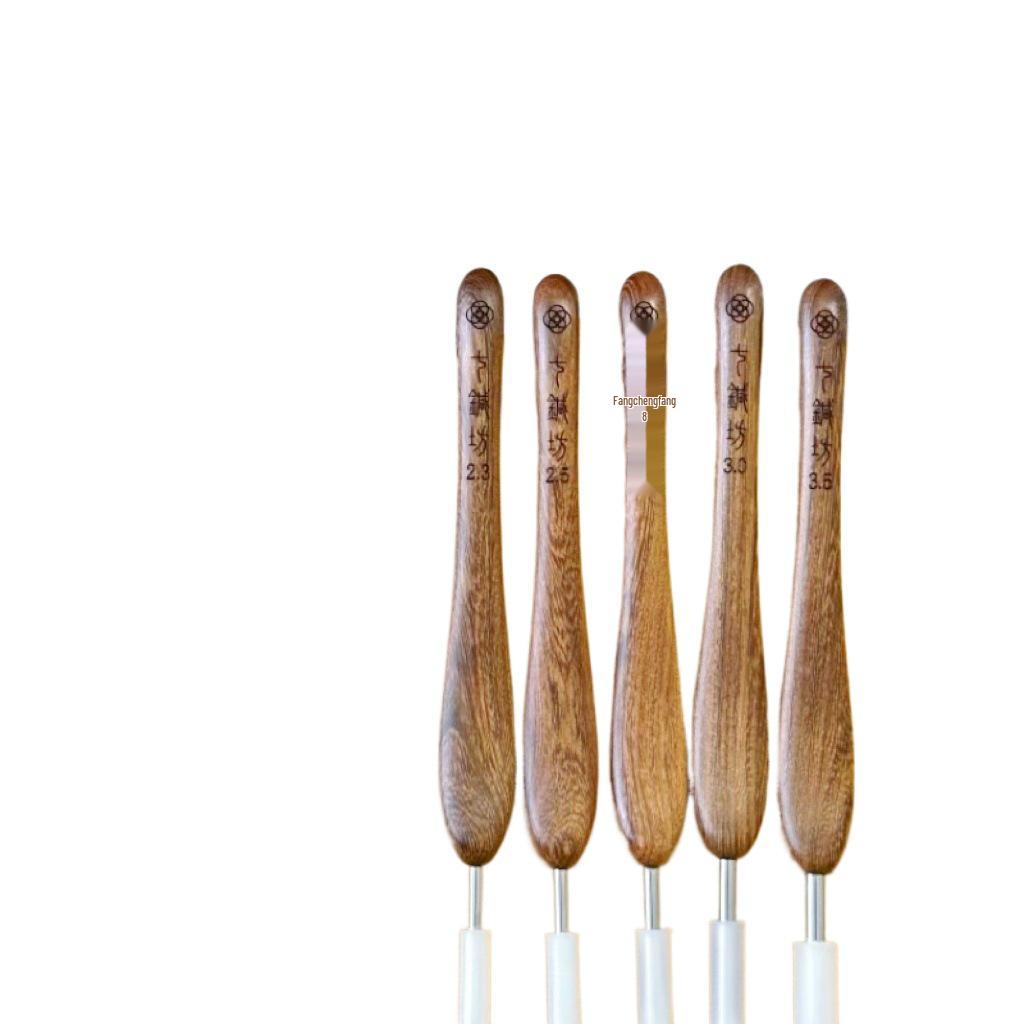 Ручные инструменты для вязания крючком и спицами из шерсти: Круговые спицы из рога быка и дерева