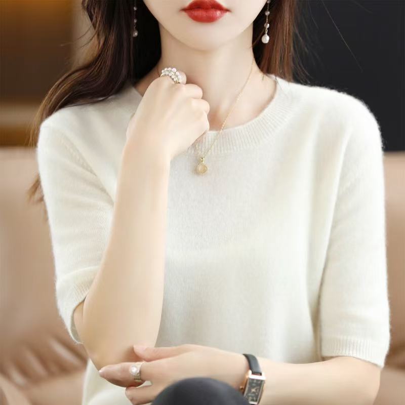 Womens Short Sleeve T Shirt With Polyester Blend Fabric For Casual Wear