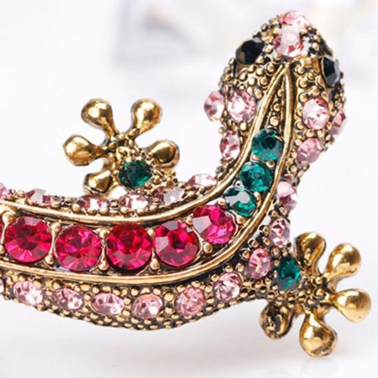 Retro Lizard Gecko Shape Brooch Shining Rhinestones Inlaid Pin Faux Silk Shawl Buckle Dress Badge Outfit Accessories